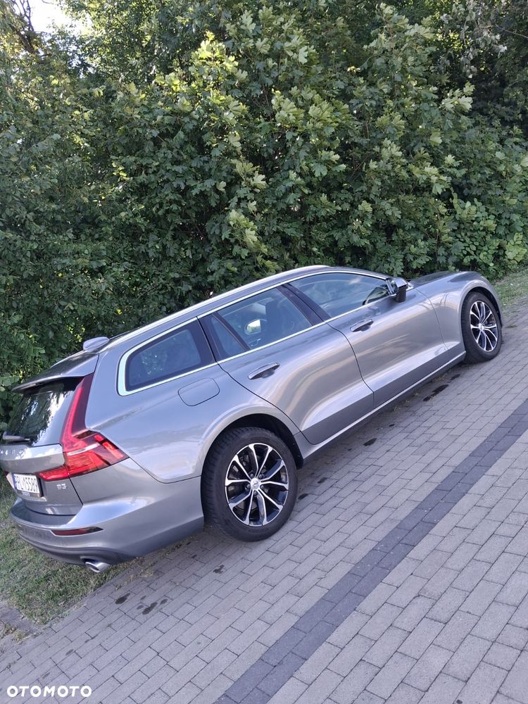 Volvo V60 B3 B Essential - 6