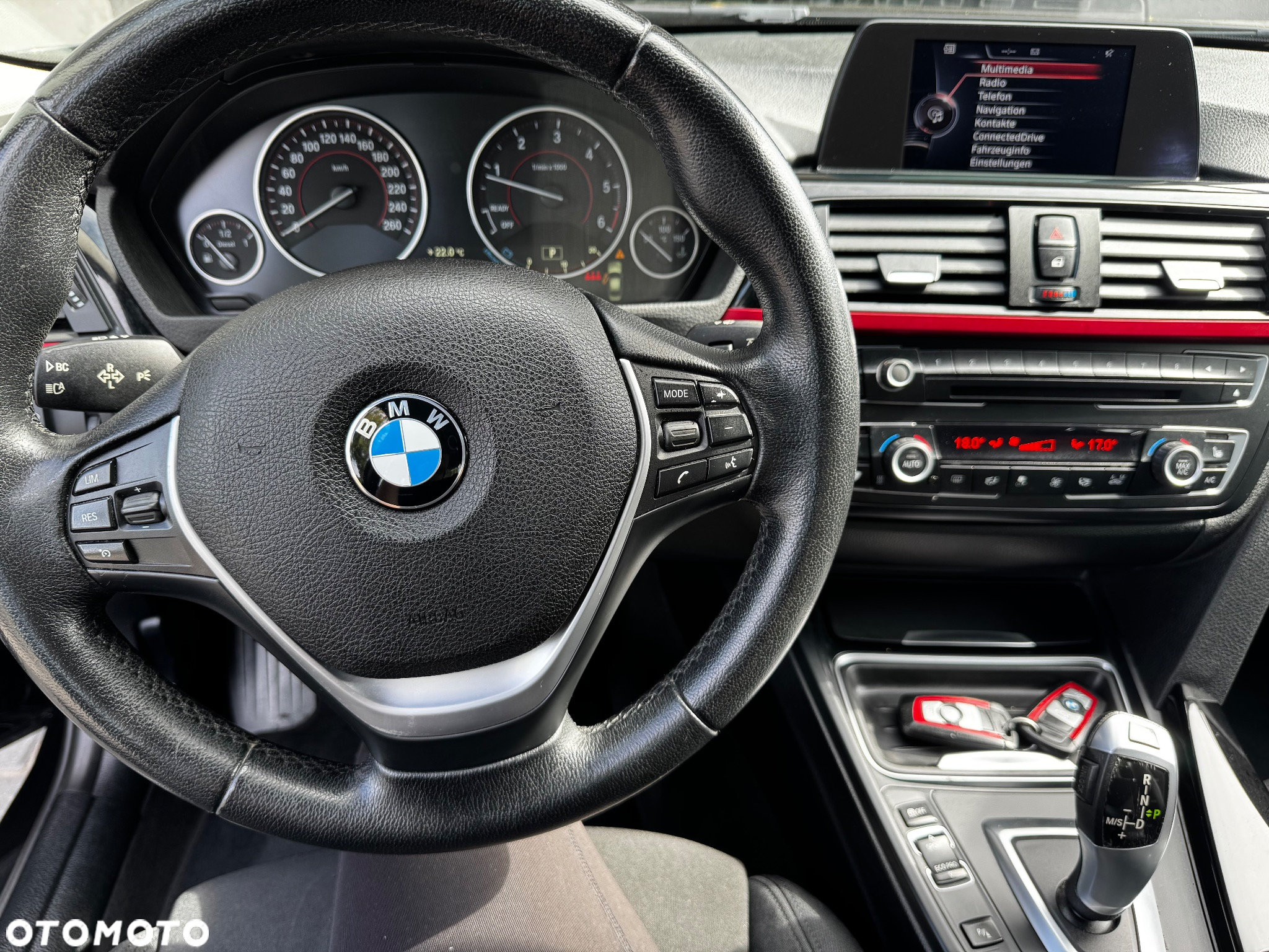 BMW Seria 3 318d Sport Line - 32
