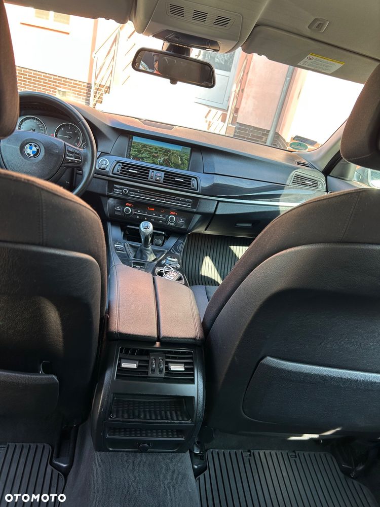 BMW Seria 5 520d - 9