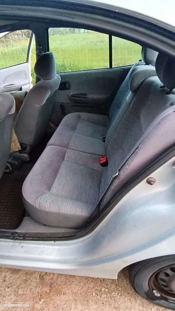 Renault Mégane 1.4 16V RTE - 7