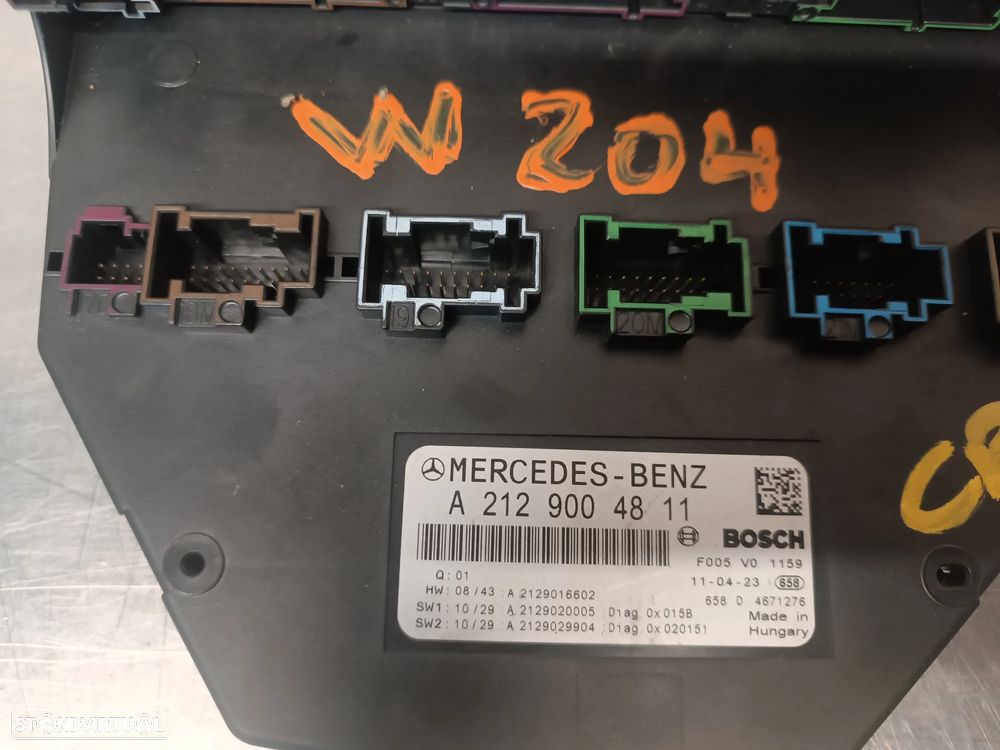 CAIXA DE FUSIVEIS MERCEDES CLASSE E / C W204 W212 REF- A2129004811 - 2