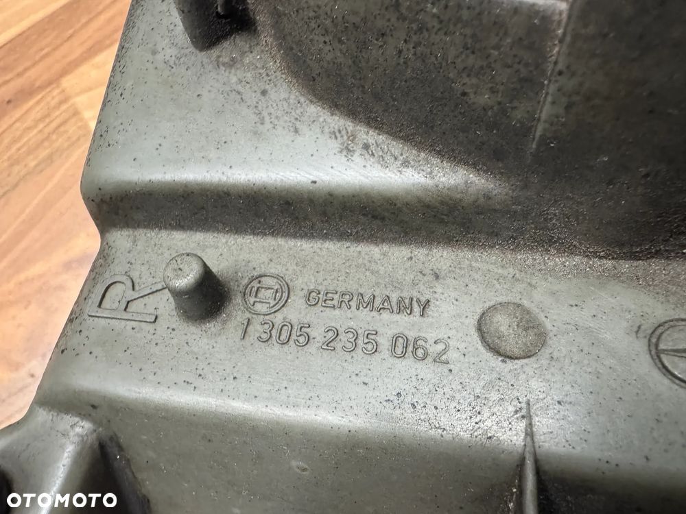 REFLEKOR LAMPY KOMPLET MERCEDES SEC W126 1305235062 1305235061 - 11