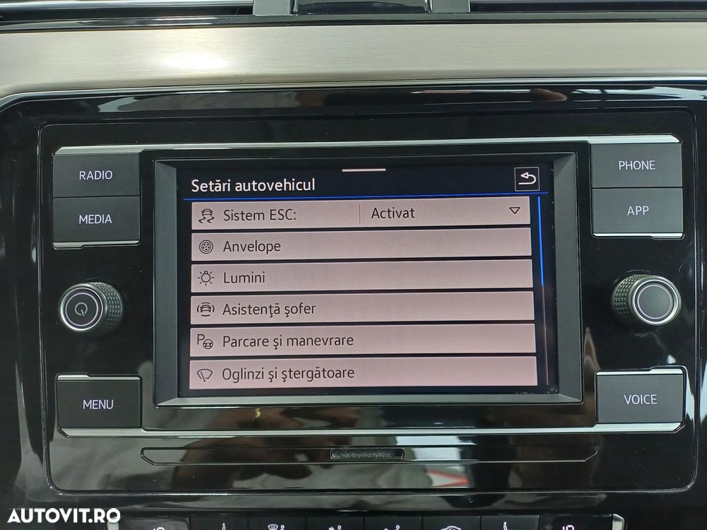 Volkswagen Passat 2.0 TDI DSG Highline - 14