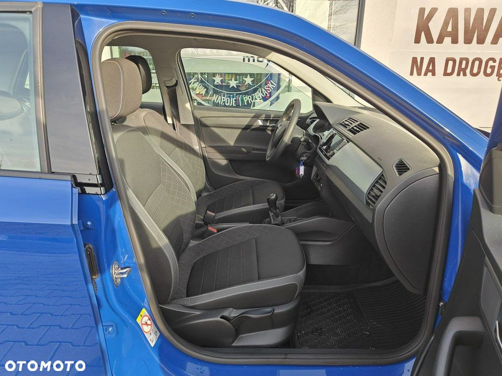 Skoda Fabia - 11
