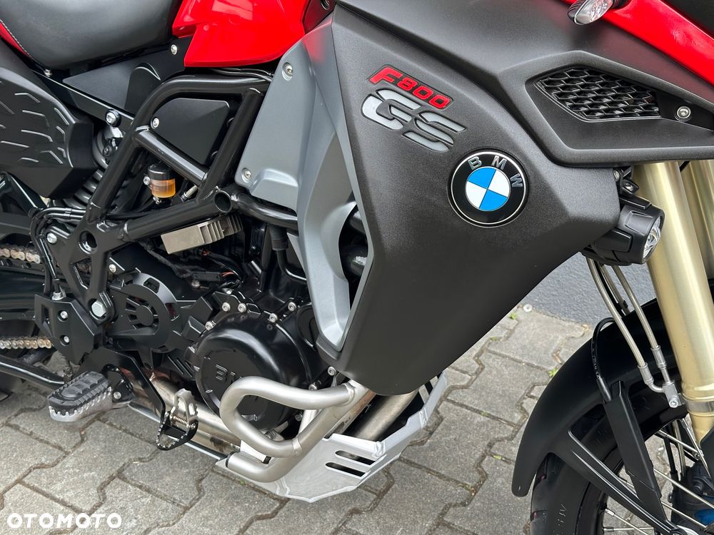 BMW F - 17