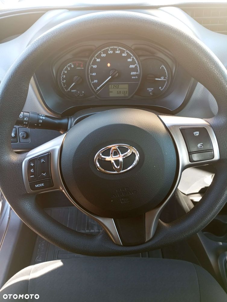 Toyota Yaris 1.5 Life - 7