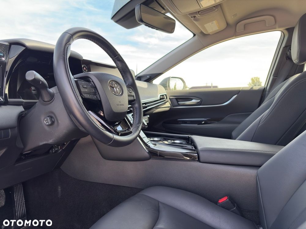 Toyota Mirai - 10