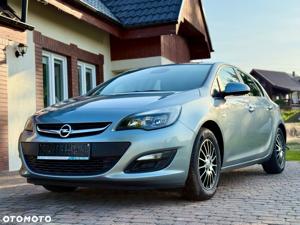 Opel Astra 1.7 CDTI DPF ecoFLEX Start/Stop Exklusiv - 3