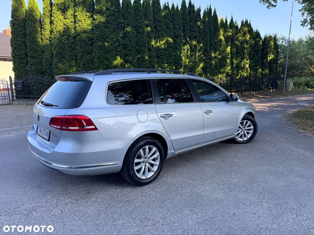 Volkswagen Passat 2.0 TDI Sportline - 13