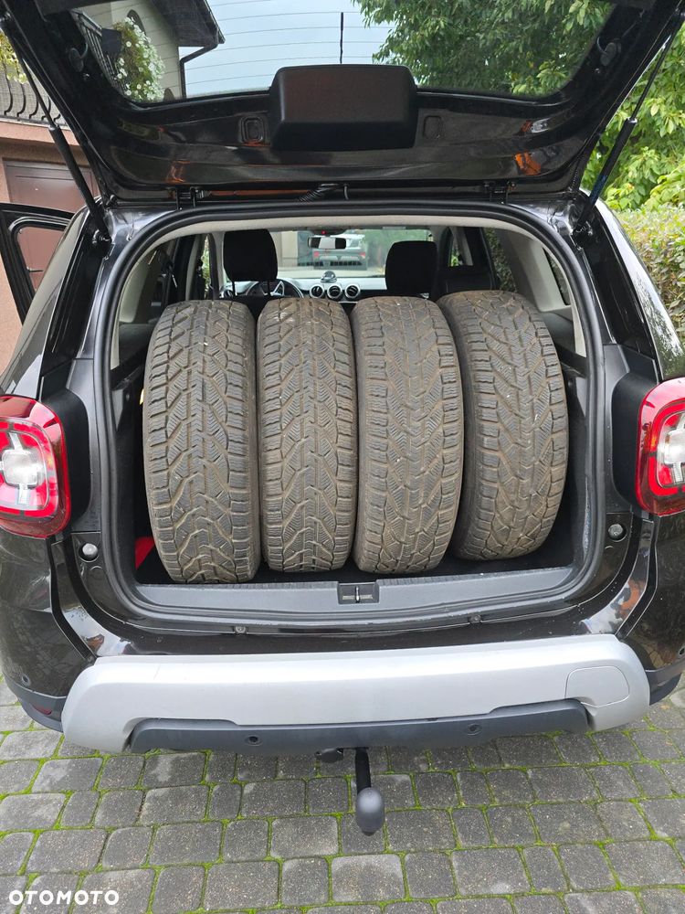 Dacia Duster 1.6 SCe Prestige - 24