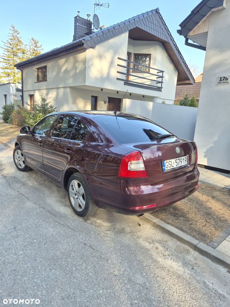 Skoda Octavia - 2