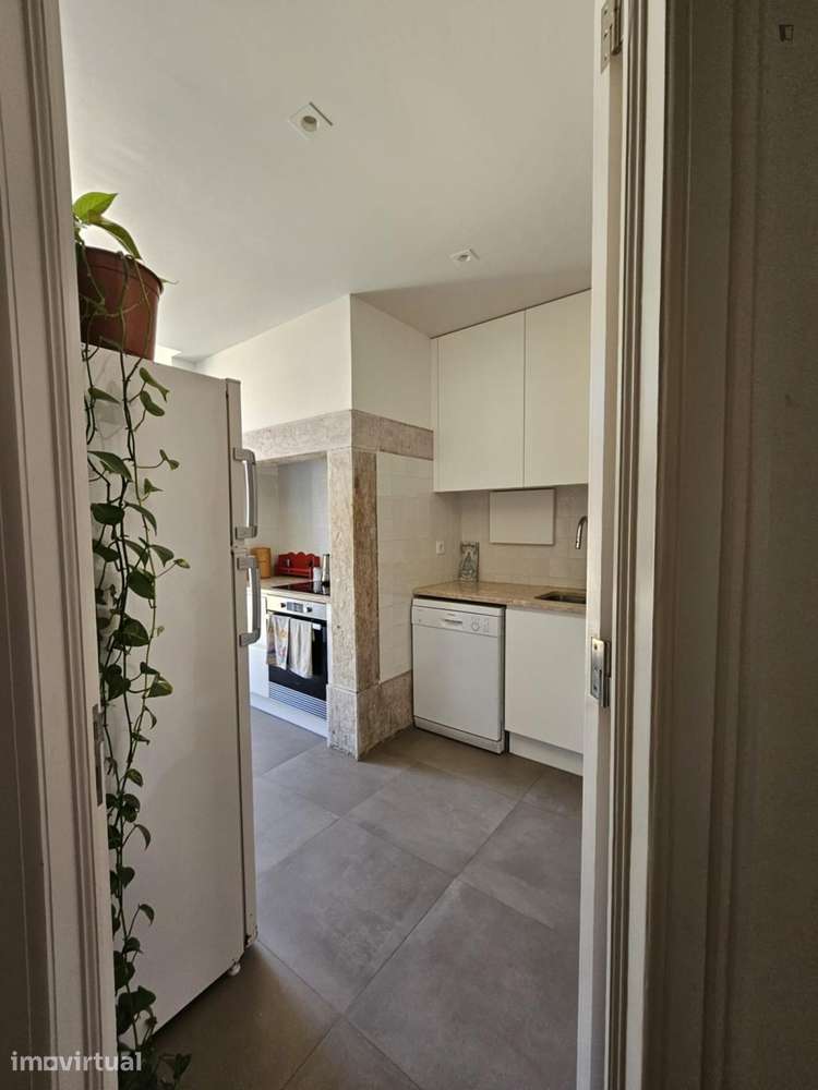 Apartamento com 3 quartos - localizado em Rato Lisbon - Grande imagem: 2/17