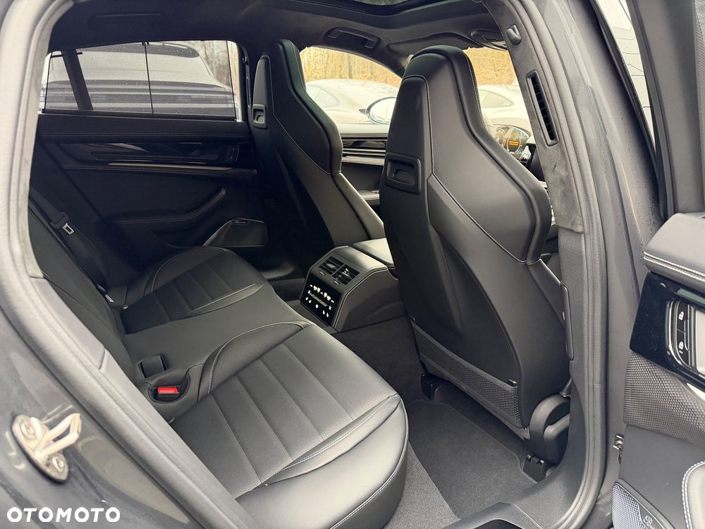 Porsche Panamera Turbo E-Hybrid - 19