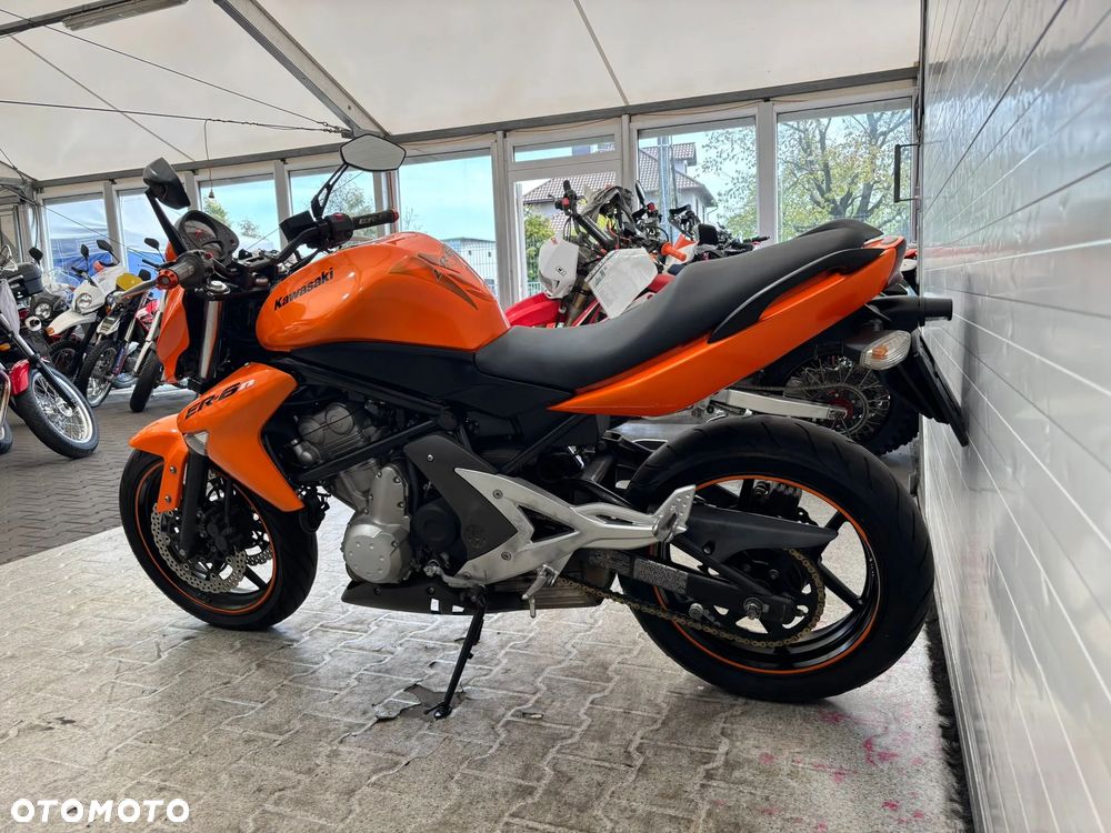 Kawasaki ER - 16