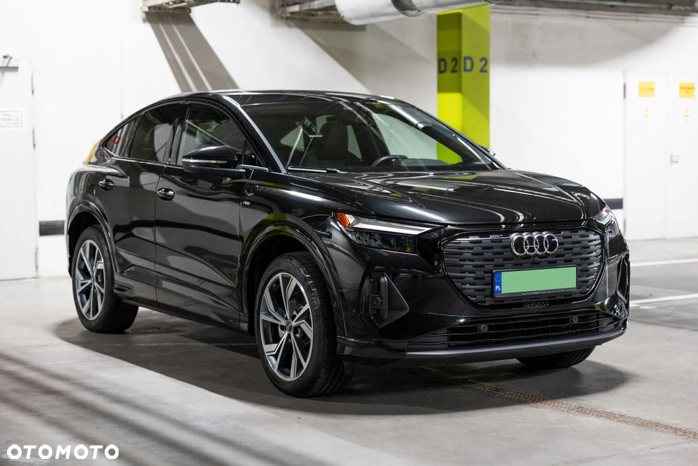 Audi Q4 e-tron 50 77kWh Quattro S Line - 4