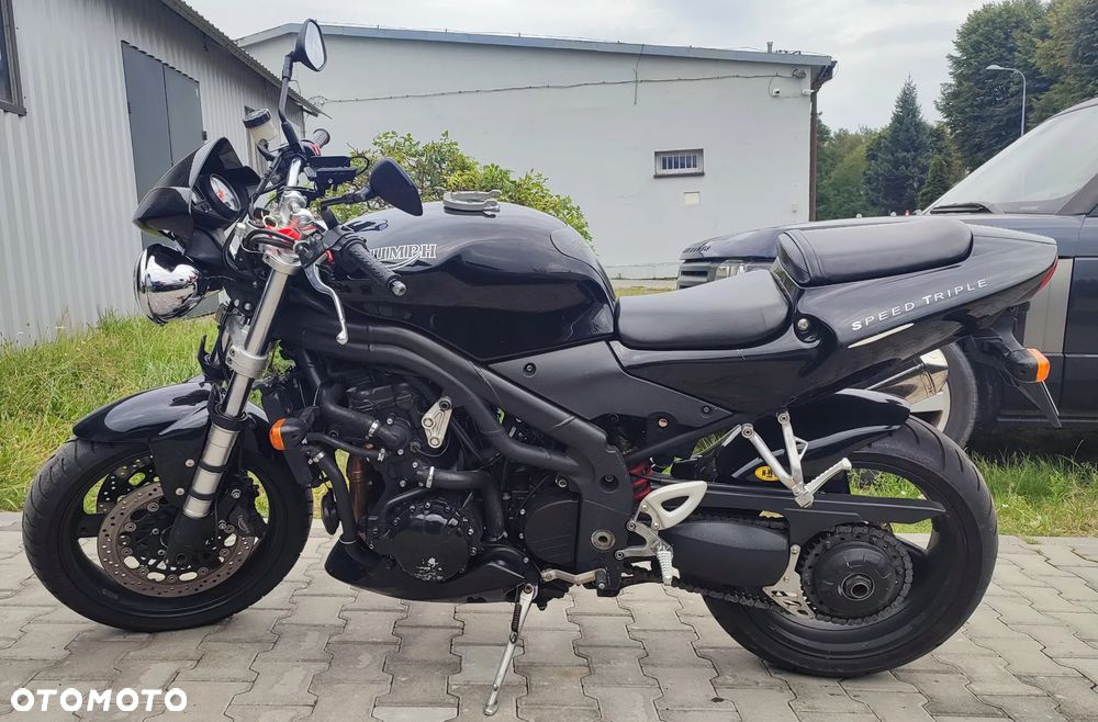 Triumph Speed Triple - 1
