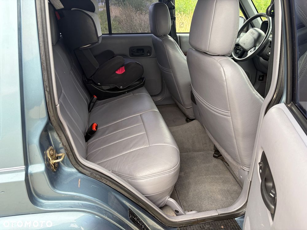 Jeep Cherokee 4.0 Limited - 12