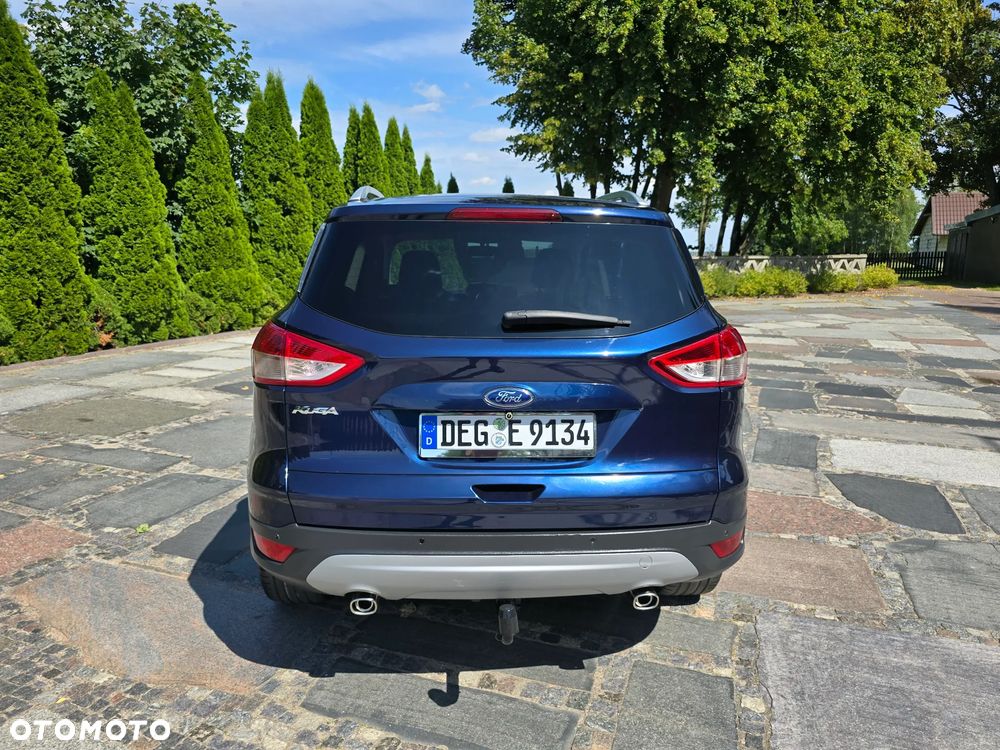 Ford Kuga 1.6 EcoBoost 2x4 Titanium - 26