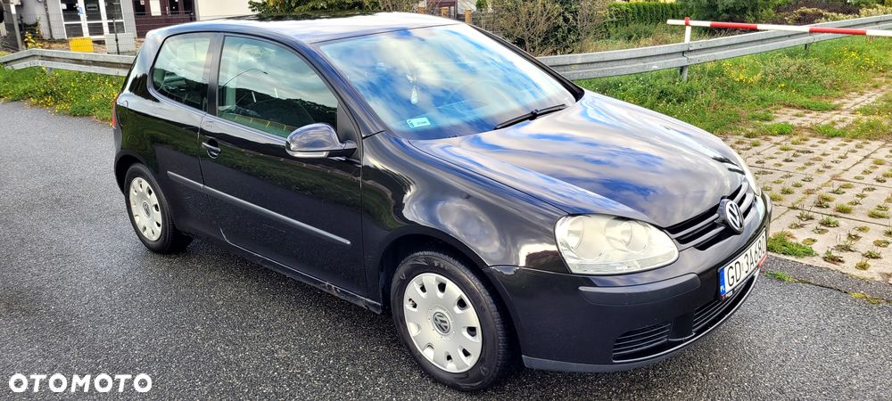 Volkswagen Golf V 1.6 Comfortline - 1