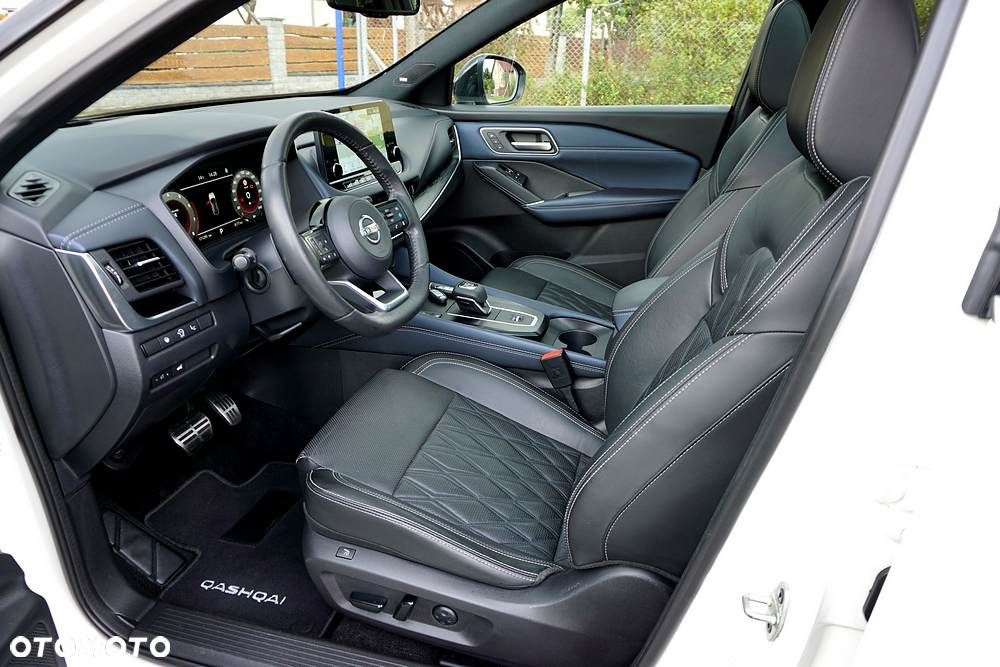 Nissan Qashqai 1.3 DIG-T mHEV Tekna+ Xtronic - 19