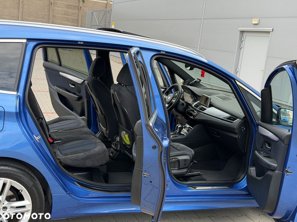 BMW Seria 2 220d Sport-Aut M Sport - 7