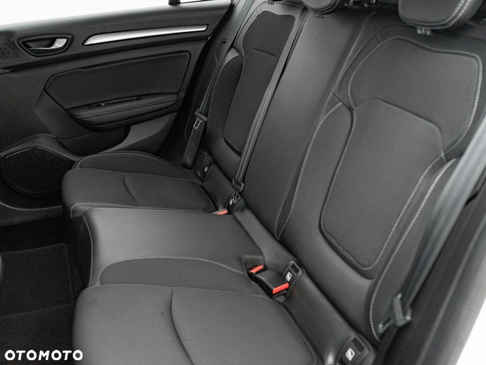 Renault Megane 1.5 Blue dCi Intens EDC - 27