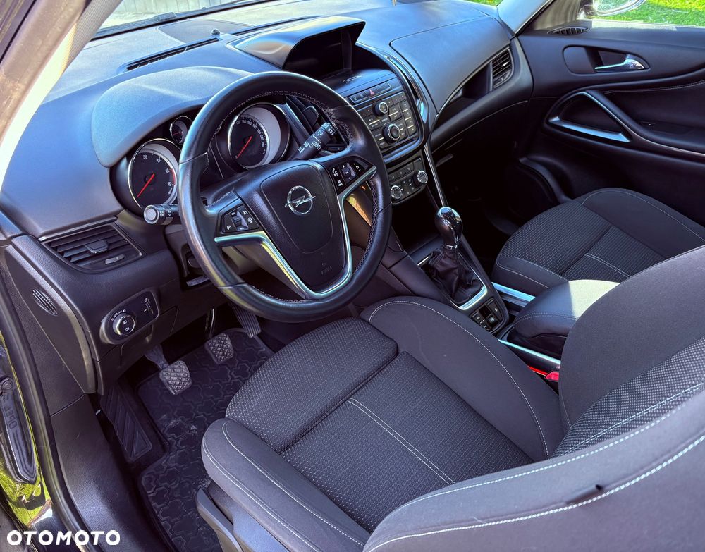 Opel Zafira 2.0 D (CDTI ecoFLEX) Start/Stop ON - 5