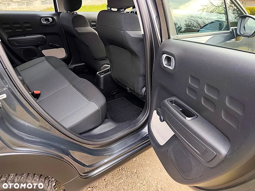 Citroën C3 Pure Tech 82 SHINE - 19