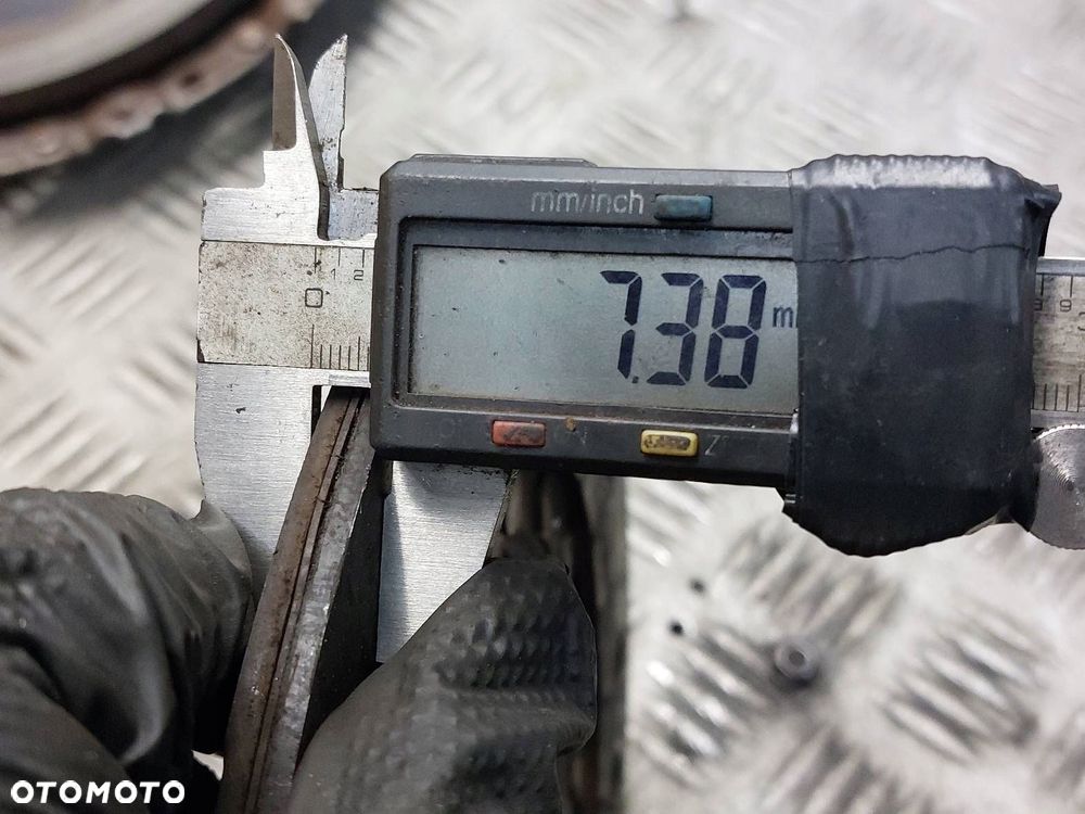 SPRZĘGŁO TARCZA + DOCISK + ŁOŻYSKO OPOROWE SKODA FABIA II 1.9 TDI - 9