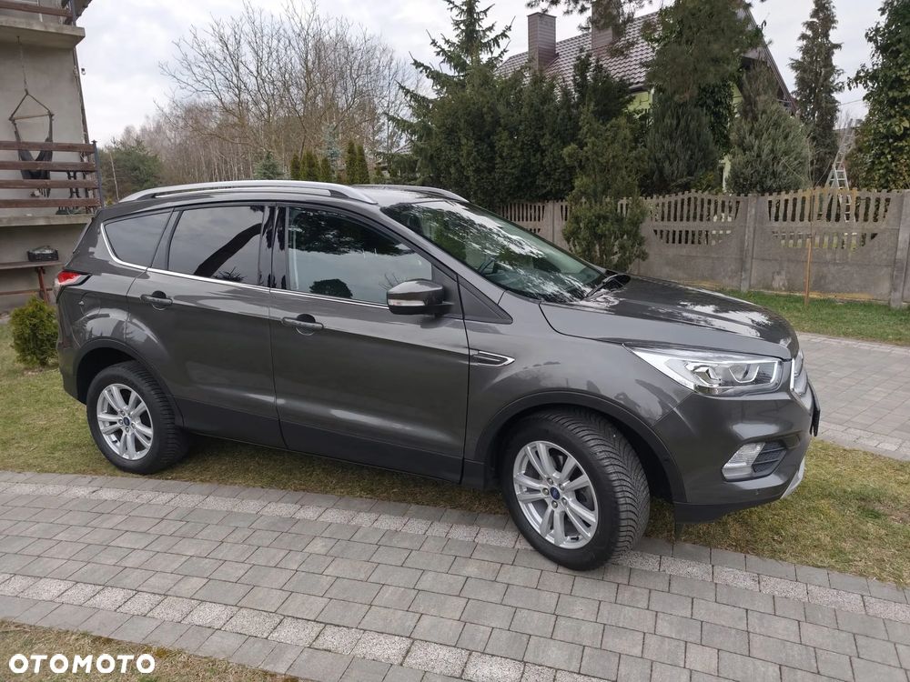Ford Kuga - 4
