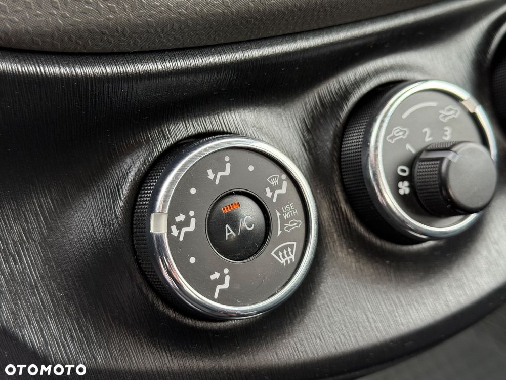 Toyota Yaris 1.33 Luna - 21