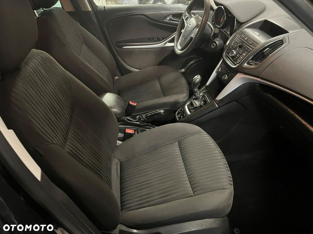 Opel Zafira - 18