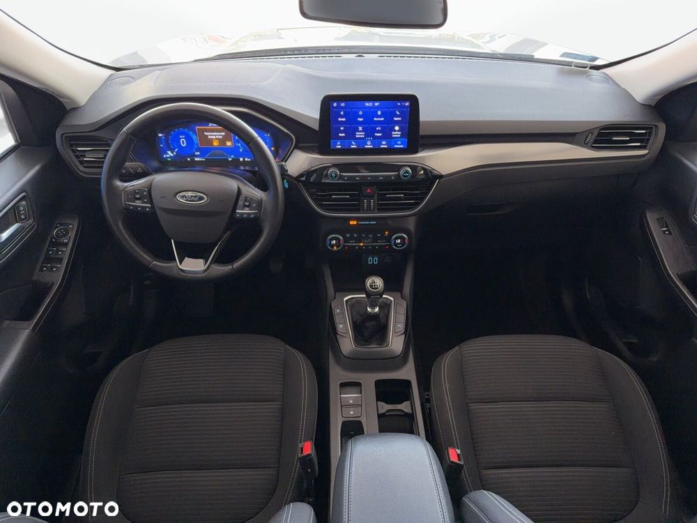 Ford Kuga - 21