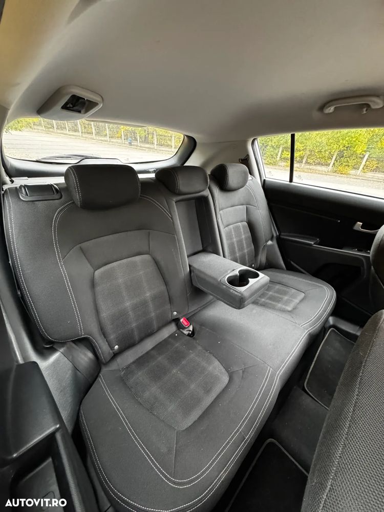 Kia Sportage 1.6 GSL MT 4x2 STYLE - 28