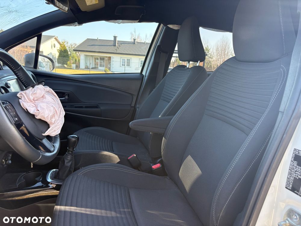 Toyota Yaris 1,5-Dual-VVT-iE Selection - 13