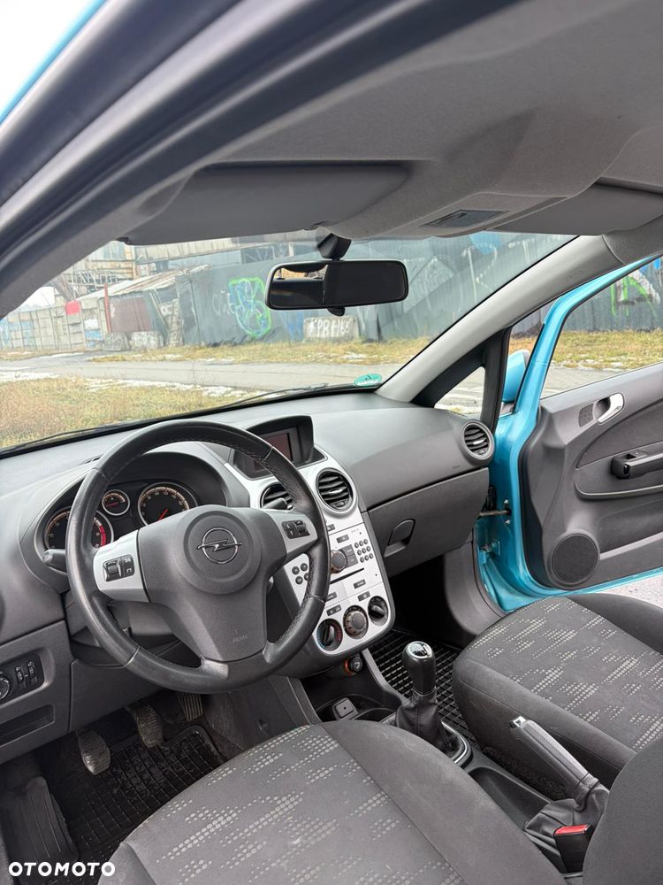 Opel Corsa - 8