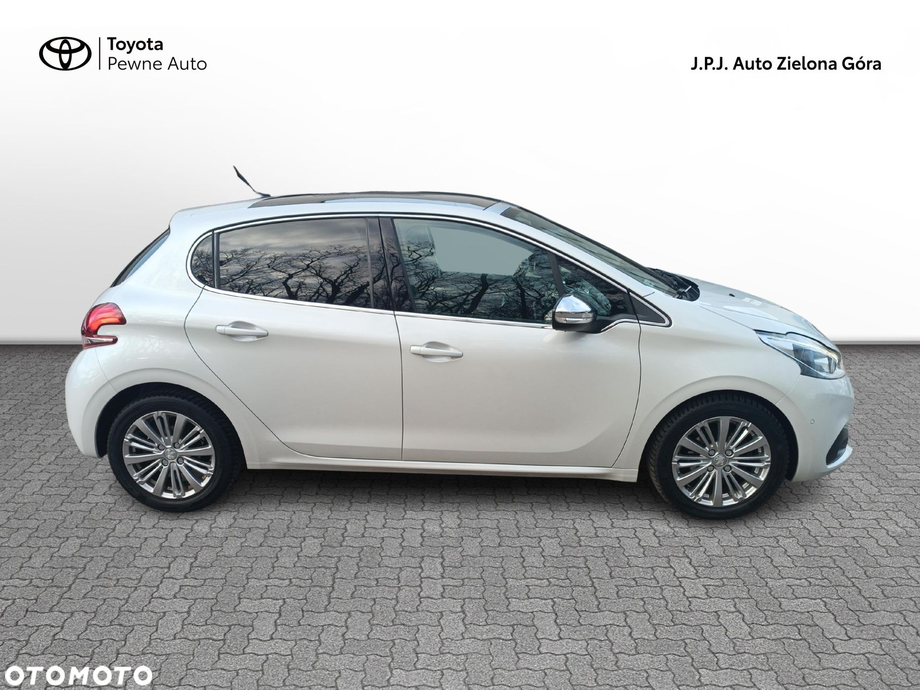 Peugeot 208 1.2 PureTech GPF Allure S&S EAT6 - 7