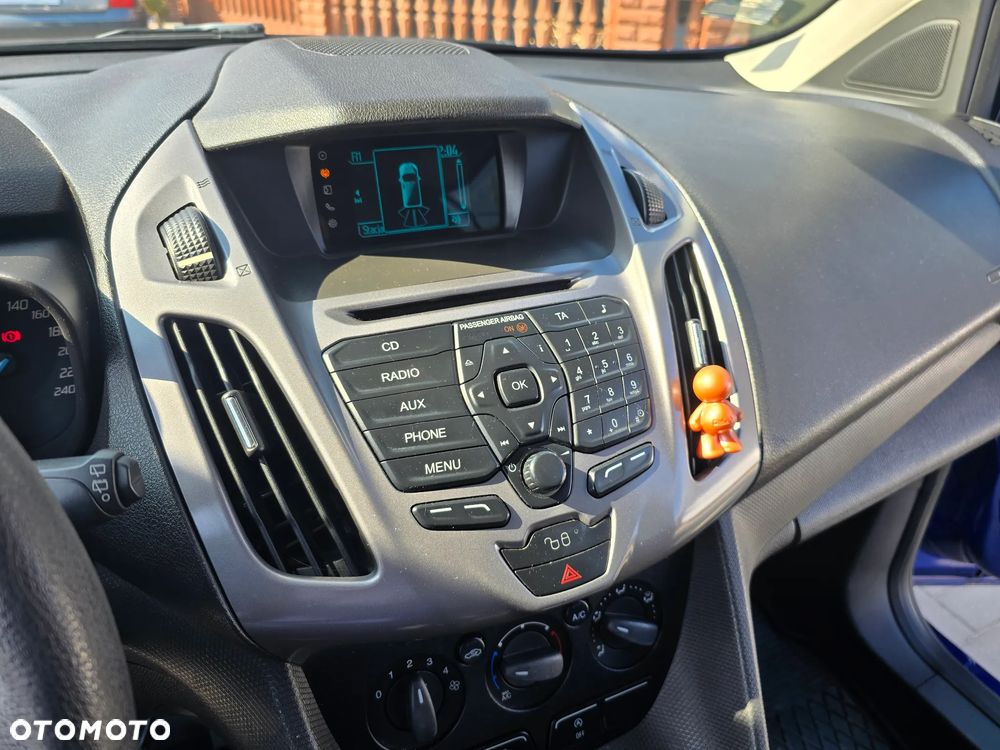 Ford Tourneo Connect - 27