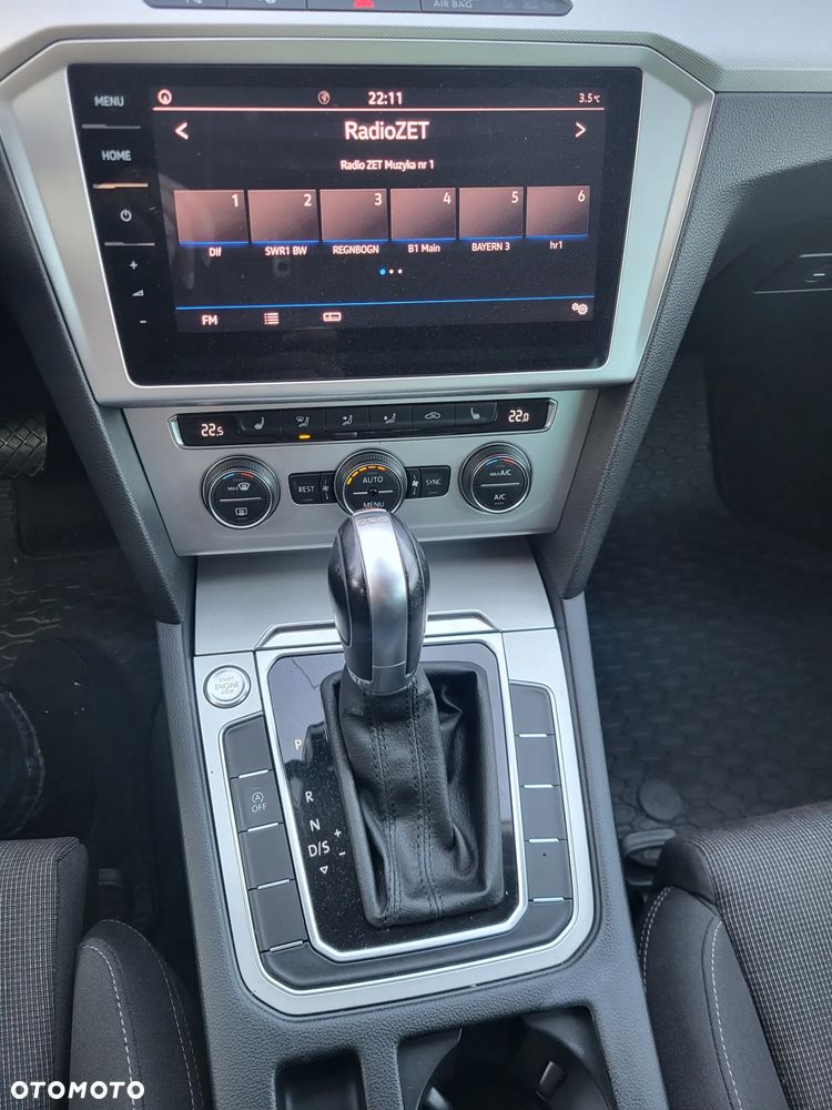 Volkswagen Passat Variant 2.0 TDI DSG (BlueMotion Technology) Comfortline - 16