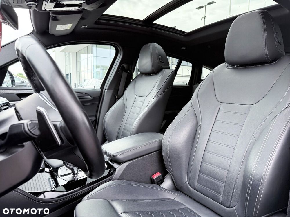 BMW X4 - 28