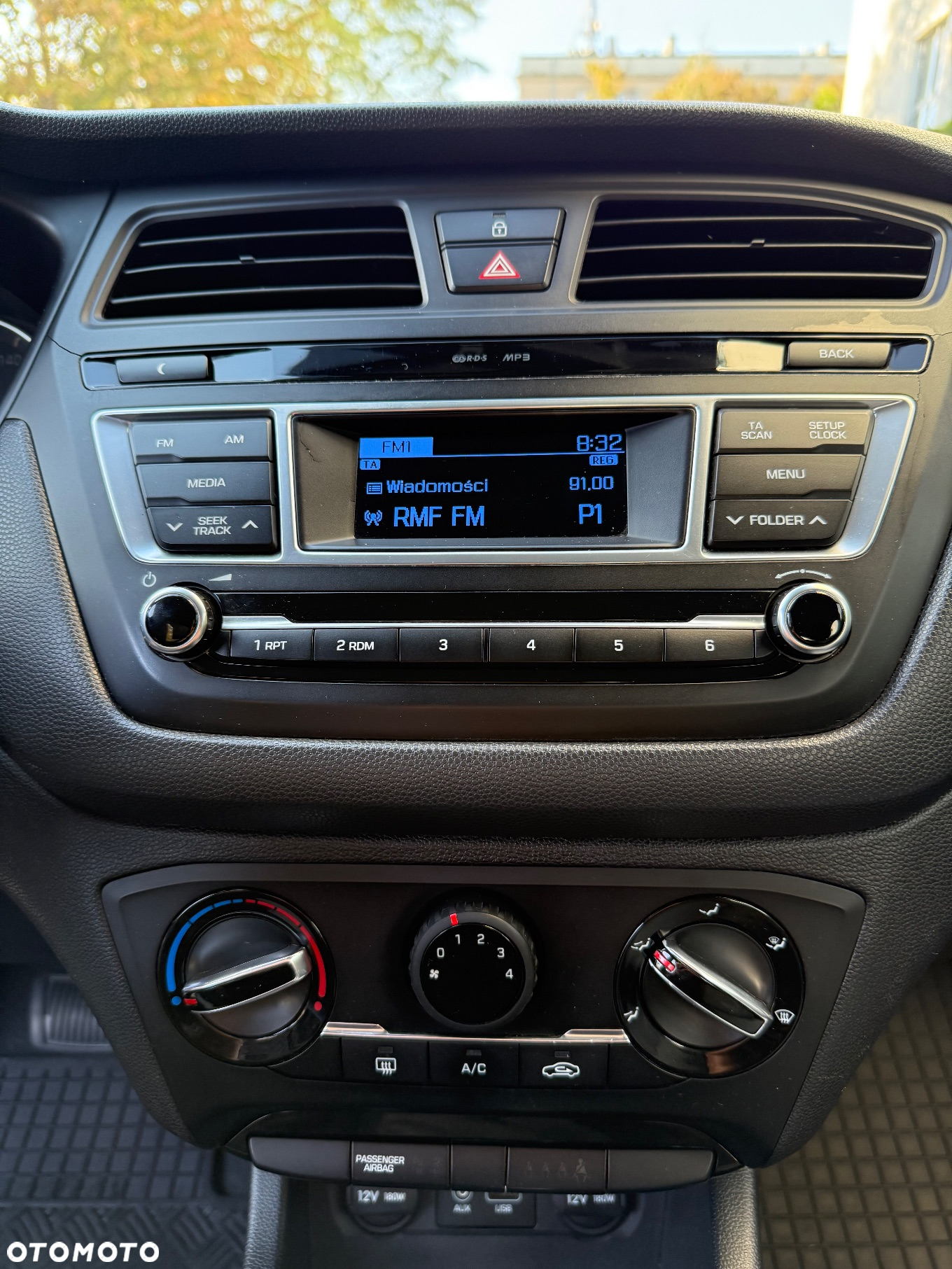 Hyundai i20 1.4 Classic + - 19