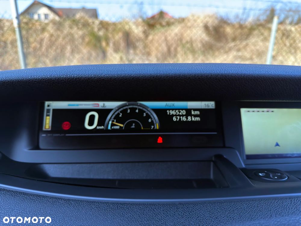 Renault Scenic 1.6 16V Expression - 27