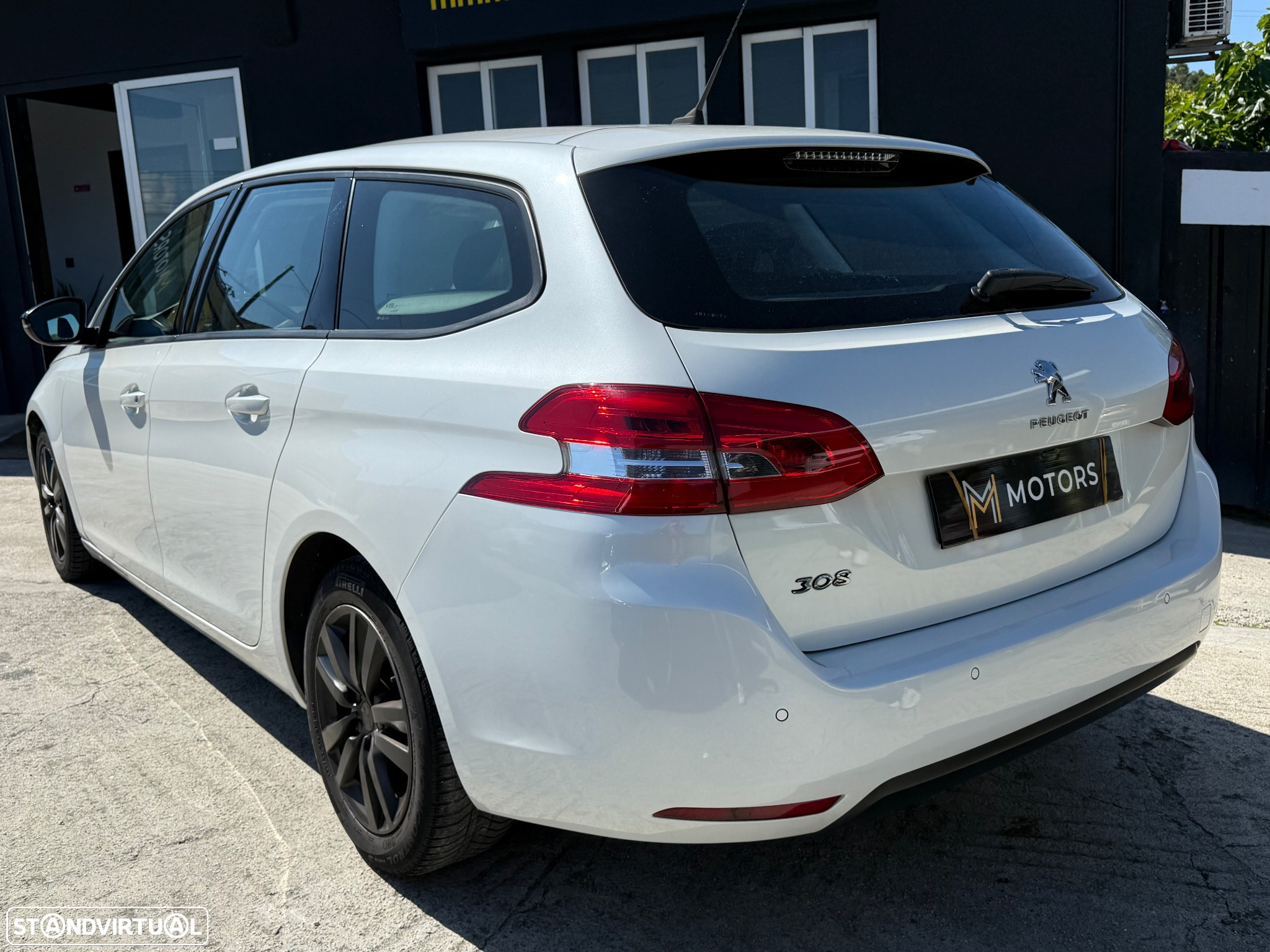 Peugeot 308 SW 1.6 BlueHDi Allure J17 - 17