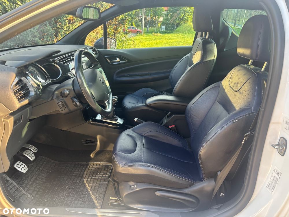 Citroën DS3 THP 155 SportChic - 14