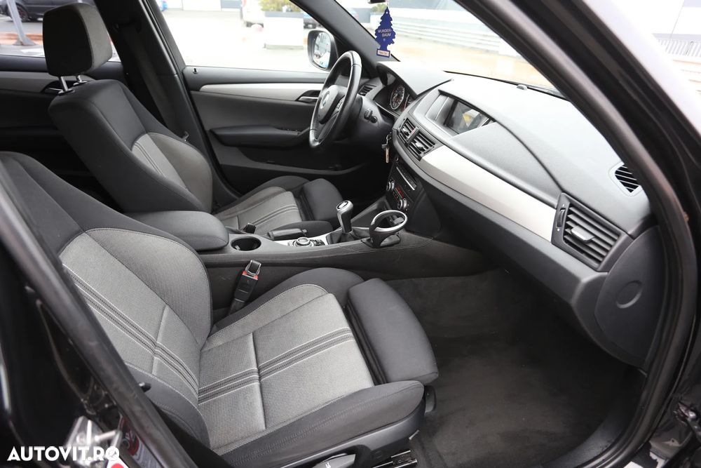 BMW X1 sDrive18d xLine - 8