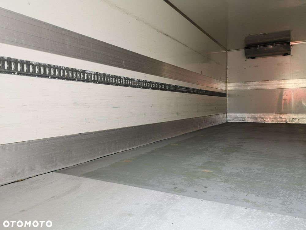 DAF CF 370 Chłodnia 3 Osiowa Winda Manual Niski Przebieg! - 13