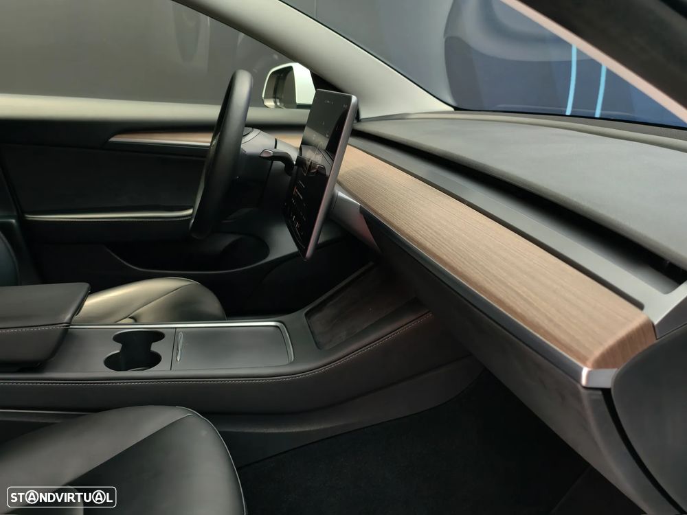 Tesla Model 3 Performance Tração Integral - 28