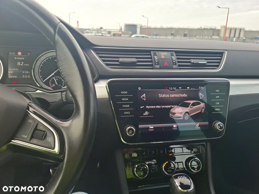 Skoda Superb 2.0 TDI SCR Ambition DSG - 19