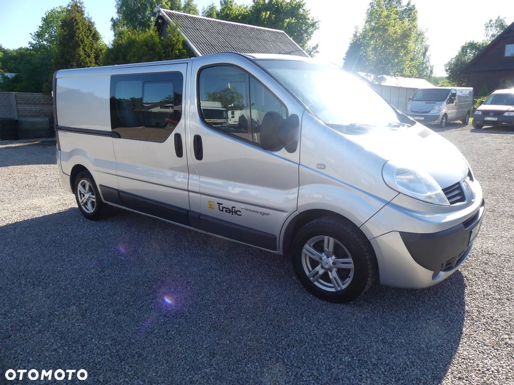 Renault Trafic - 31