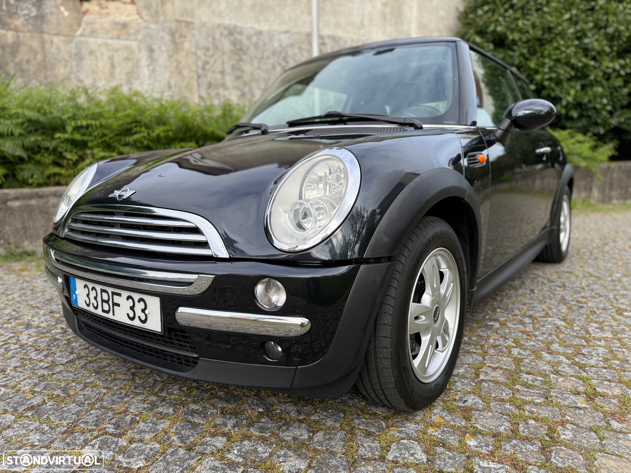 MINI 3 Portas One 1.4 D Seven - 14